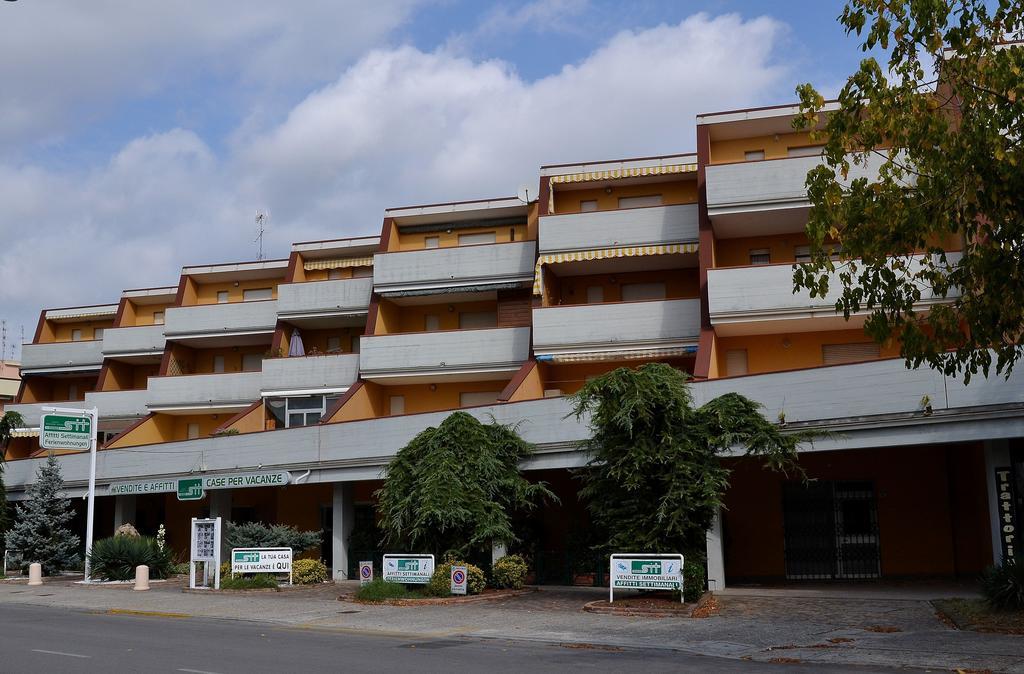 Appartamento Con Terrazza Lido delle Nazioni Cameră foto