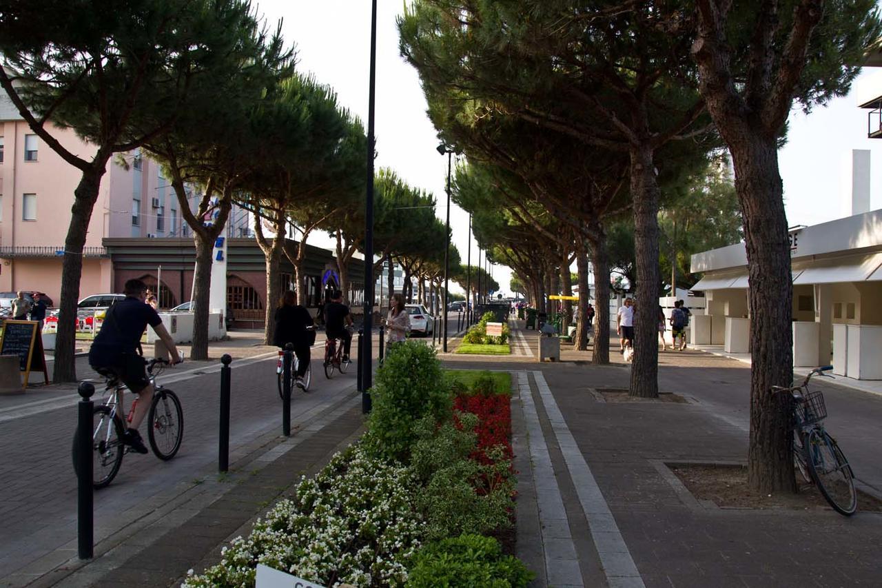 Appartamento Con Terrazza Lido delle Nazioni Exterior foto